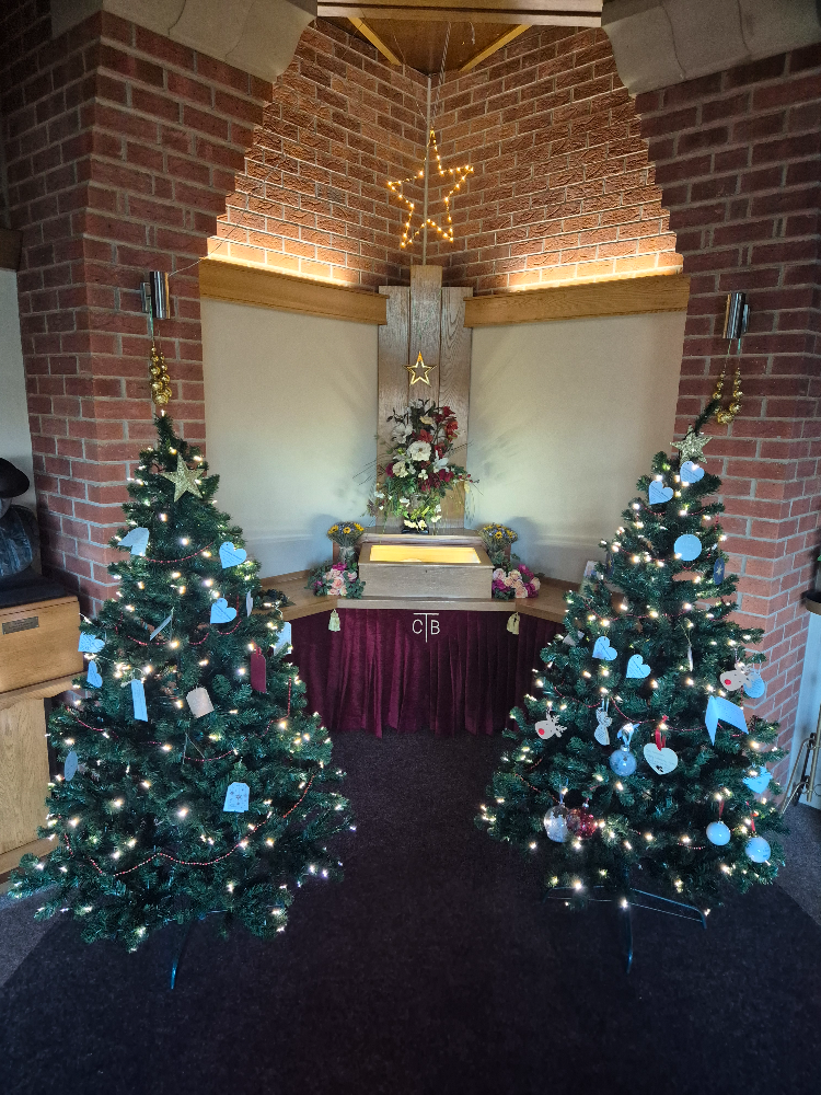 2024 Christmas Memorial Tree's